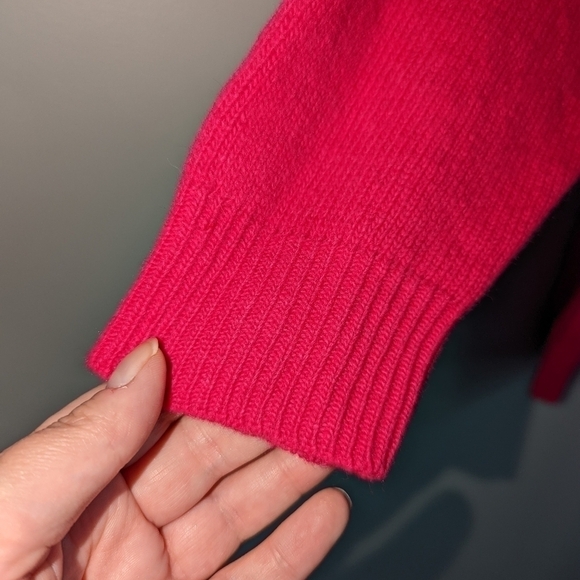 VINTAGE Pink Cable Knit Lambswool & Angora Crewneck Long Sweater Size Large - Picture 7 of 14